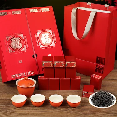 Подарочный набор чая Чжэн Шань Сяо Чжун «Лапсанг Сушонг»